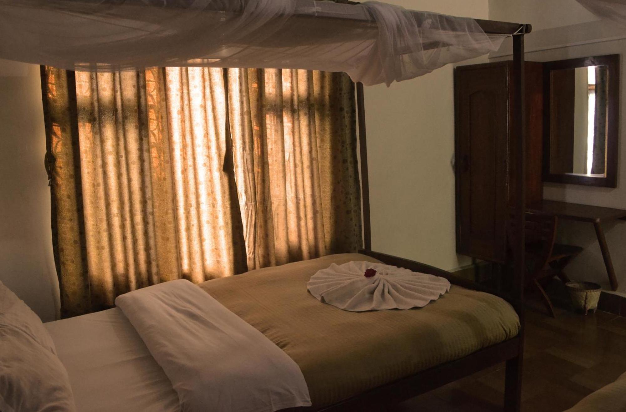 River View Jungle Camp Sauraha Δωμάτιο φωτογραφία